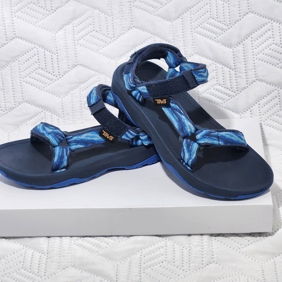 Teva Sandals Kids Hurricane XLT2 Blue Sport Size 1 Active Outdoor Beach Comfort - Picture 1 of 7